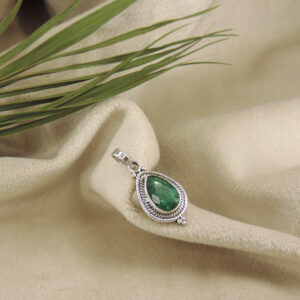 925 Sterling Silver Green Jade Teardrop Rope Bezel Pendant