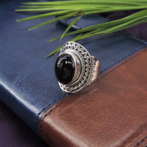 925 Silver Black Onyx Celtic Knot Ring