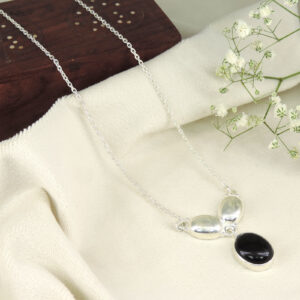 925 Sterling Silver Black Onyx Pebble Cascade Necklace
