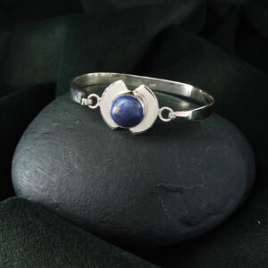 925 Sterling Silver Lapis Lazuli Round Floral Frame Bangle